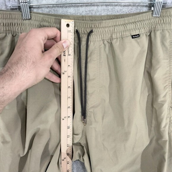 Hurley Jogger Pants Mens Size L Khaki Drawstring Mesh Lining Athleisure Nylon - Picture 6 of 13